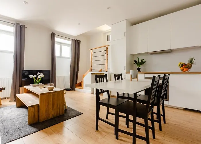 Hyper Centre : T3 à Jeanne D Arc Appartement *