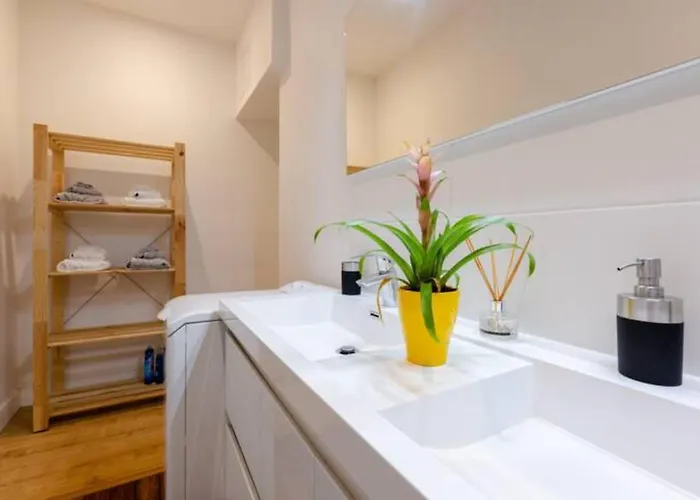 Hyper Centre 3 Pieces A Jeanne D'arc * トゥールーズ